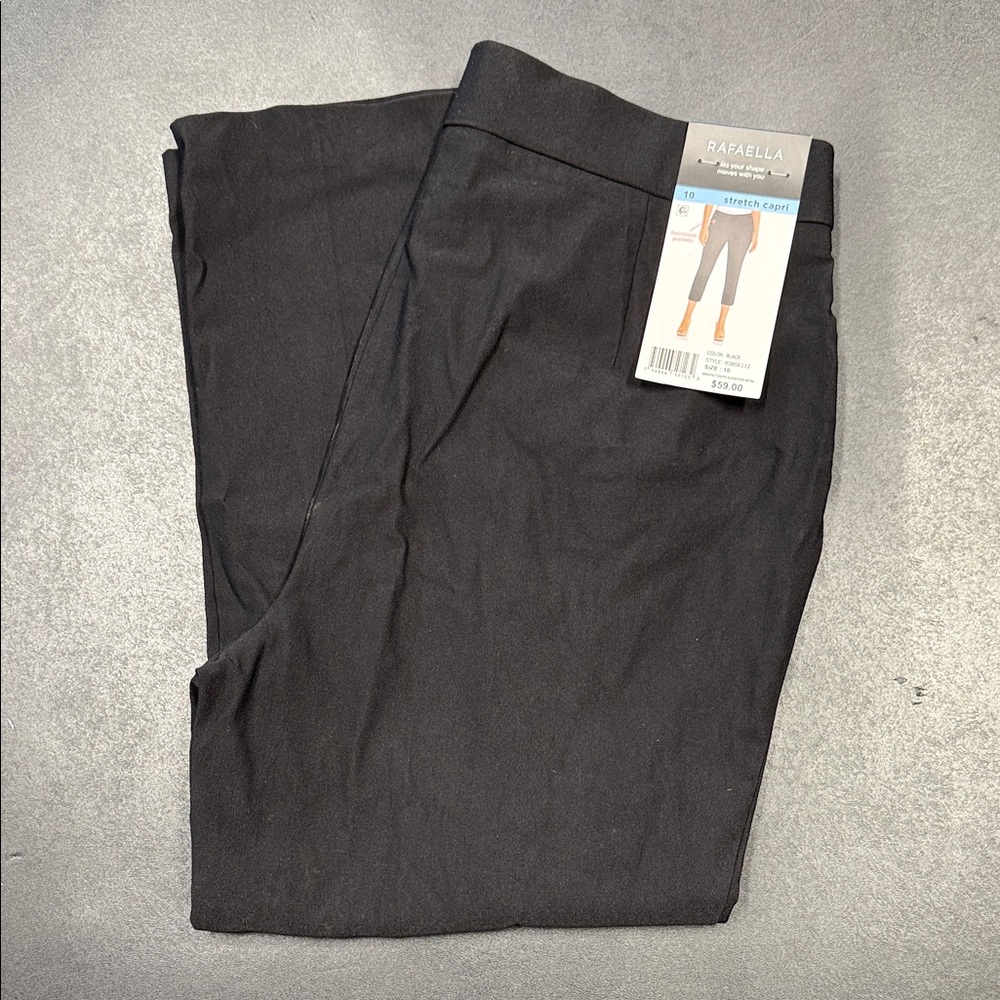 Rafaella Black Capris